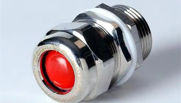 防水接頭和防水接線(xiàn)盒需要如何配合？幾步就學(xué)會(huì)！